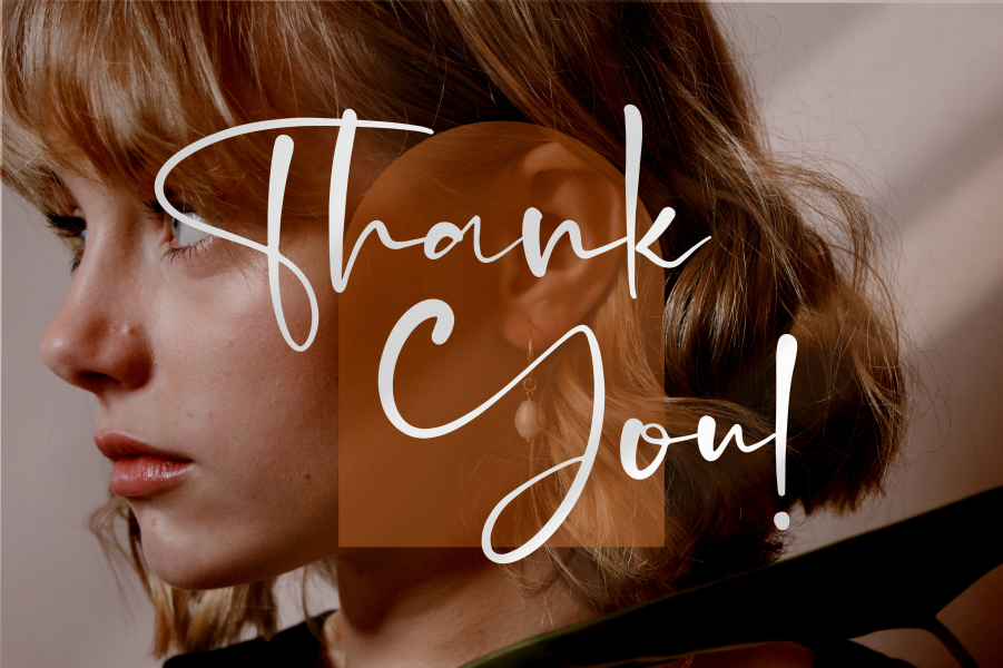 Flash Light Font Family · 1001 Fonts